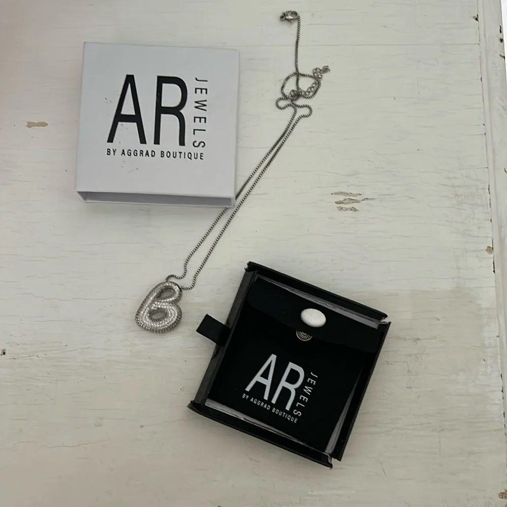 Aggrad Boutique Bubble “B” Necklace - Picture 2 of 3